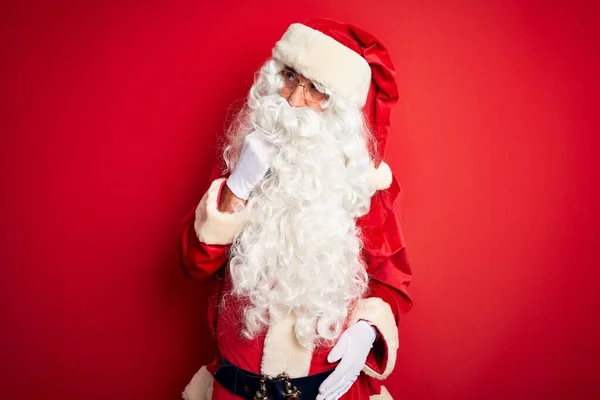 Homem Bonito Meia Idade Vestindo Traje Papai Noel Sobre Fundo — Fotografia de Stock