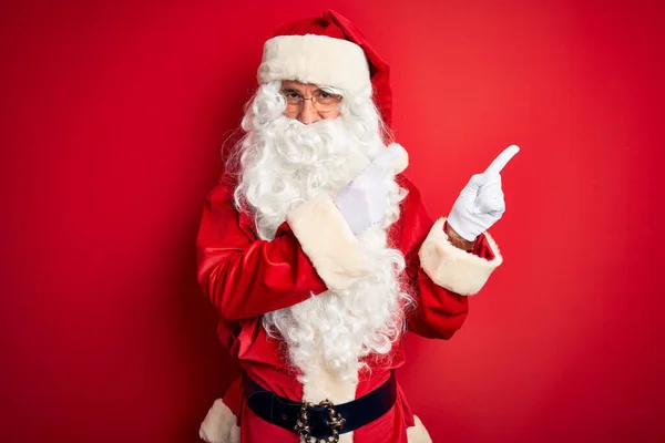 Homem Bonito Meia Idade Vestindo Traje Papai Noel Sobre Fundo — Fotografia de Stock