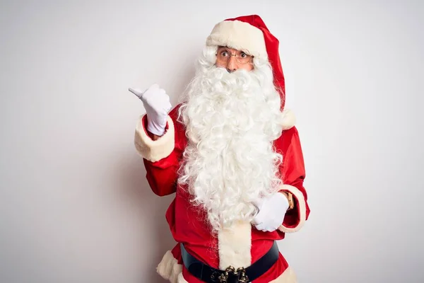 Hombre Guapo Mediana Edad Con Traje Santa Pie Sobre Fondo —  Fotos de Stock