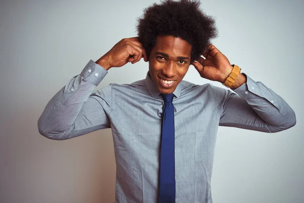 Homem Negócios Americano Com Cabelo Afro Vestindo Camisa Gravata Sobre — Fotografia de Stock