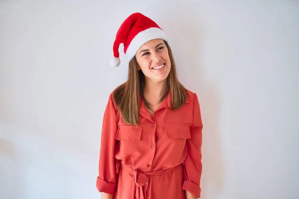 Giovane Bella Donna Sorridente Felice Indossa Vestito Rosso Cappello Babbo — Foto Stock