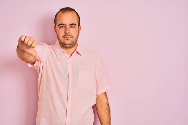 Giovane Uomo Che Indossa Camicia Elegante Piedi Sopra Isolato Sfondo — Foto Stock