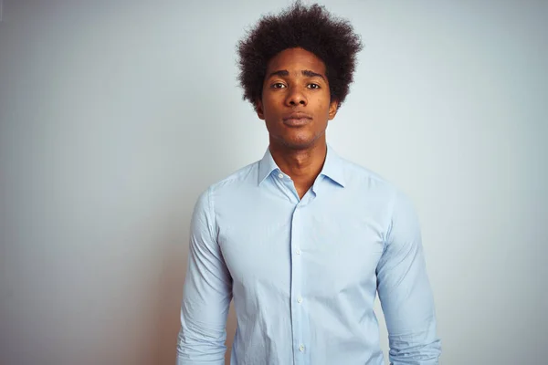 Ung Afrikansk Amerikansk Man Med Afro Hår Bär Elegant Skjorta — Stockfoto