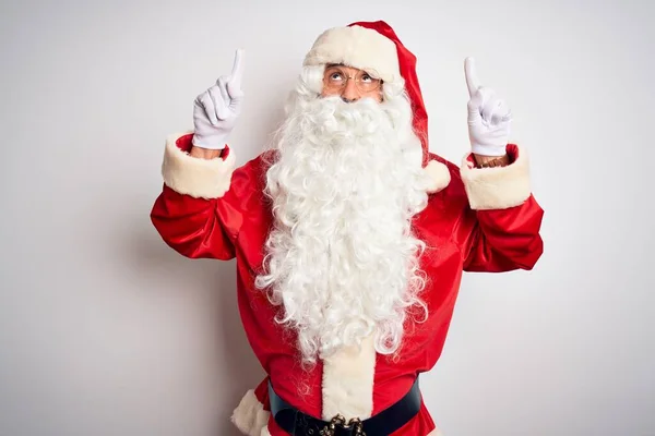 Homem Bonito Meia Idade Vestindo Traje Papai Noel Sobre Fundo — Fotografia de Stock