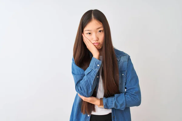 Young Chinese Woman Wearing Denim Shirt Standing Isolated White Background — Stock Photo, Image