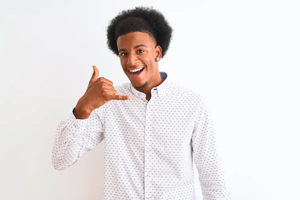 Jovem Afro Americano Vestindo Camisa Elegante Sobre Fundo Branco Isolado — Fotografia de Stock