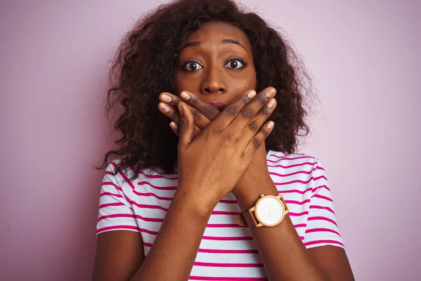 Young African American Woman Wearing Striped Shirt Standing Isolated Pink — ストック写真