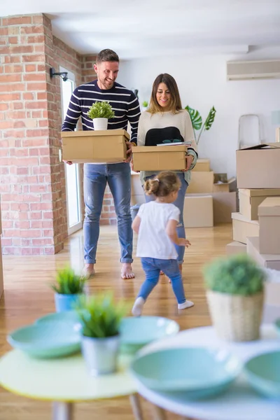 Hermosa Familia Padres Niños — Foto de Stock