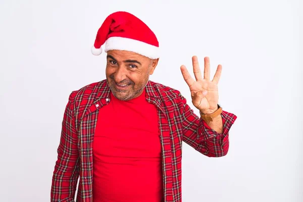Hombre Mediana Edad Vistiendo Sombrero Santa Navidad Pie Sobre Fondo — Foto de Stock