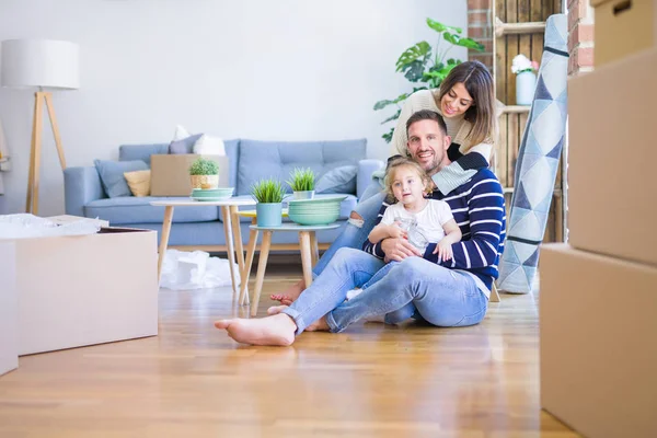 Hermosa Familia Padres Niños — Foto de Stock