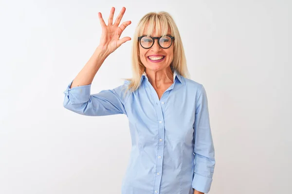 Geschäftsfrau Mittleren Alters Mit Elegantem Hemd Und Brille Über Isoliertem — Stockfoto