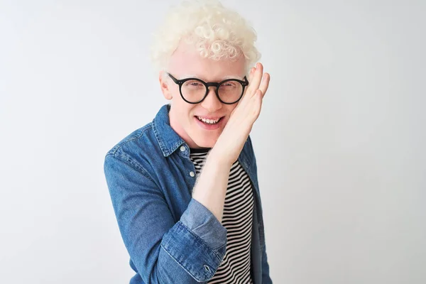 Ung Albino Blond Man Bär Denim Skjorta Och Glasögon Över — Stockfoto