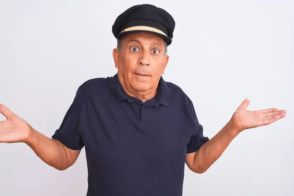 Senior Grey Haired Man Wearing Black Polo Captain Hat Isolated — ストック写真