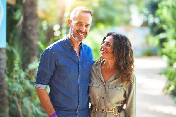 Middle Age Beautiful Couple Smiling Happy Confident Town Park Standing — Stock Photo, Image