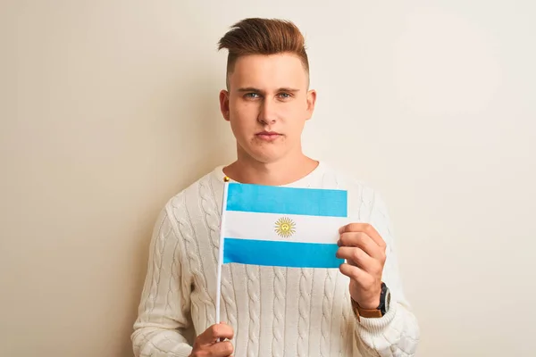 Junger Gutaussehender Mann Mit Argentinischer Flagge Über Isoliertem Weißem Hintergrund — Stockfoto