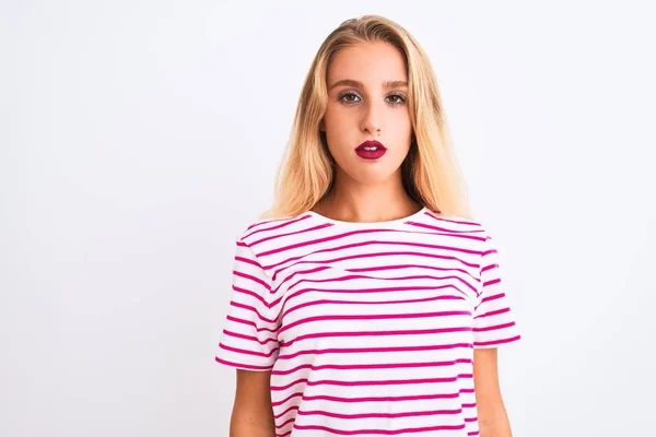 Junge Schöne Frau Rosa Gestreiftem Shirt Vor Isoliertem Weißen Hintergrund — Stockfoto