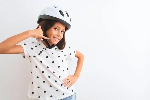Menina Bonita Usando Capacete Bicicleta Segurança Sobre Fundo Branco Isolado — Fotografia de Stock