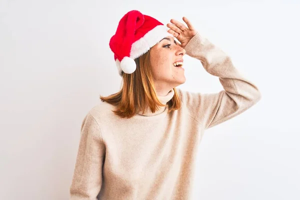 Bella Donna Rossa Che Indossa Cappello Natale Sfondo Isolato Molto — Foto Stock