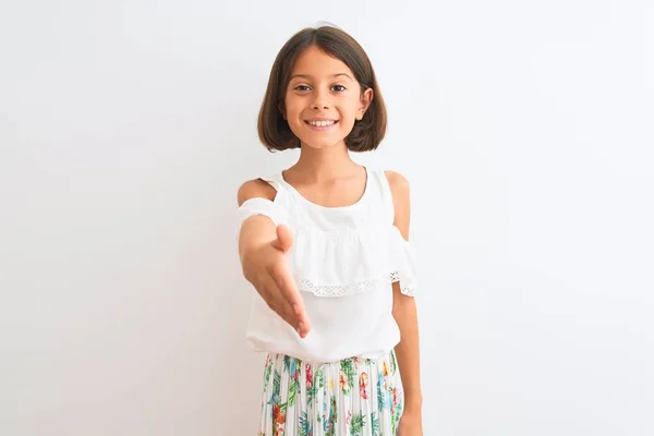 Jovem Menina Bonita Vestindo Vestido Casual Sobre Fundo Branco Isolado — Fotografia de Stock