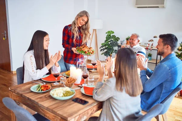 Beautiful Family Meeting Smiling Happy Confident Person Standing Holding Roasted — Stock Photo, Image