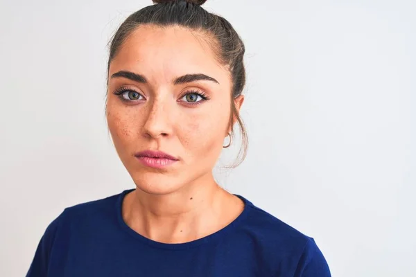 Jovem Mulher Bonita Vestindo Azul Casual Shirt Sobre Isolado Fundo — Fotografia de Stock