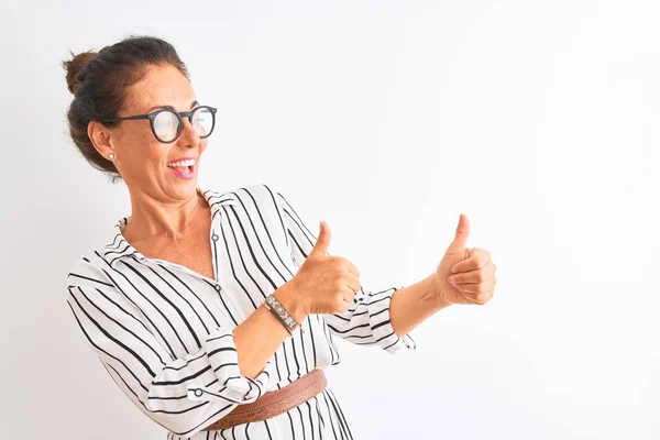 Middle Age Businesswoman Wearing Striped Dress Glasses Isolated White Background — Stock Photo, Image