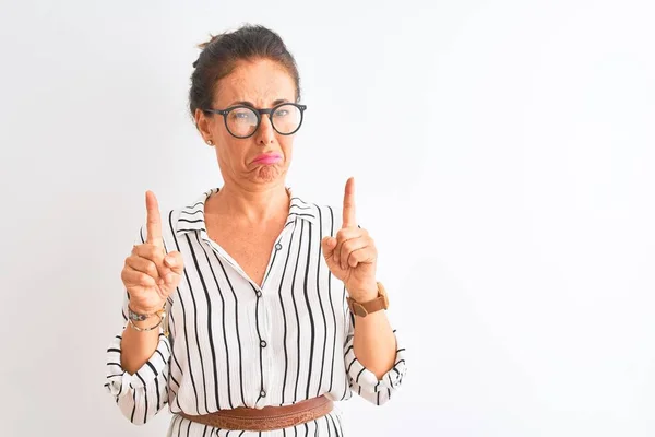 Middle Age Businesswoman Wearing Striped Dress Glasses Isolated White Background — Stock Photo, Image