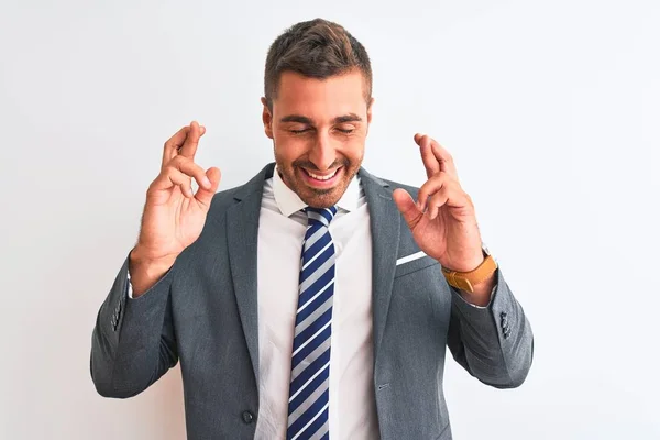 Junger Gutaussehender Geschäftsmann Anzug Und Krawatte Über Isoliertem Hintergrund Gestikulierend — Stockfoto