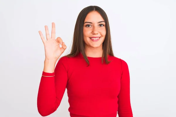 Ung Vacker Flicka Bär Röd Casual Shirt Stående Över Isolerade — Stockfoto