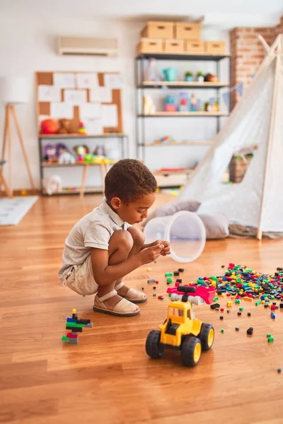 Beautiful African American Toddler Playing Small Building Blocks Kindergarten — Stock Photo, Image