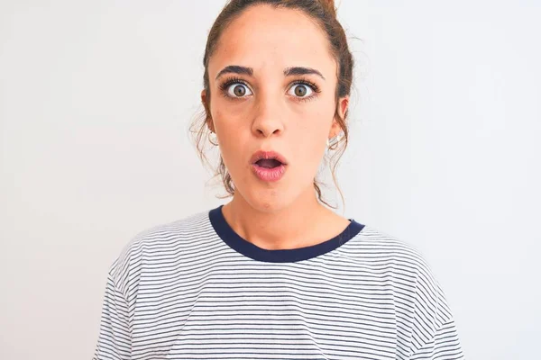 Young Redhead Modern Woman Wearing Bun Isolated Background Scared Shock — Stock Photo, Image