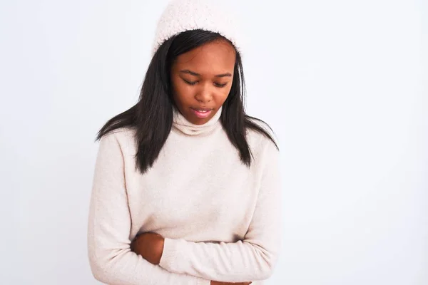 Hermosa Mujer Afroamericana Joven Que Usa Suéter Cuello Alto Sombrero — Foto de Stock