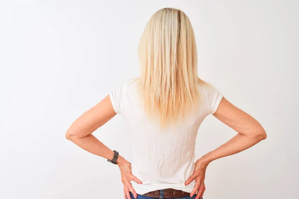 Mulher Meia Idade Vestindo Shirt Casual Sobre Fundo Branco Isolado — Fotografia de Stock