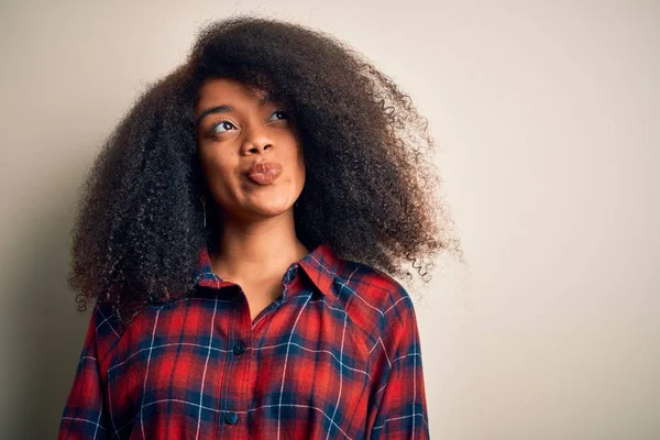 Young Beautiful African American Woman Wearing Casual Shirt Isolated Background — 스톡 사진