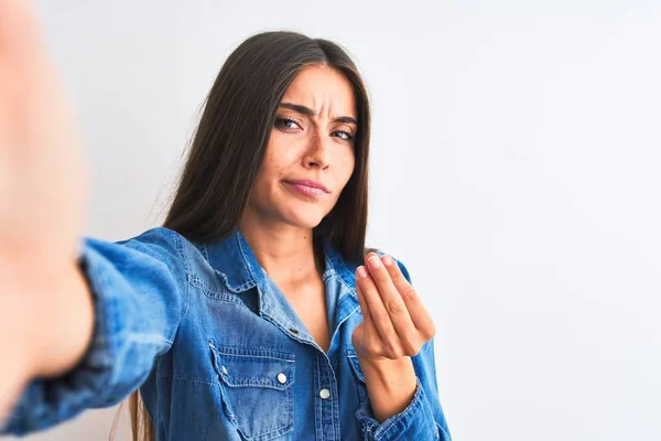 Bella Donna Che Indossa Camicia Jeans Fare Selfie Dalla Fotocamera — Foto Stock