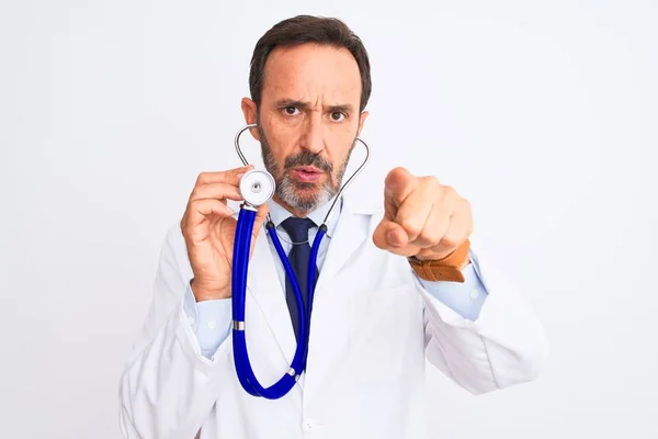 Middle Age Doctor Man Using Stethoscope Standing Isolated White Background — Stock Photo, Image
