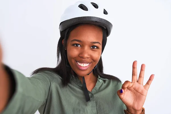 Young African American Woman Wearing Bike Helmet Taking Selfie Isolated — 图库照片