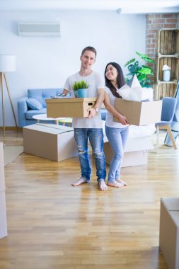 Aşık mutlu bir çift.