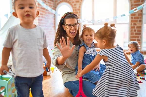 Beautiful Teacher Group Toddlers Playing Lots Toys Kindergarten — Stock Photo, Image