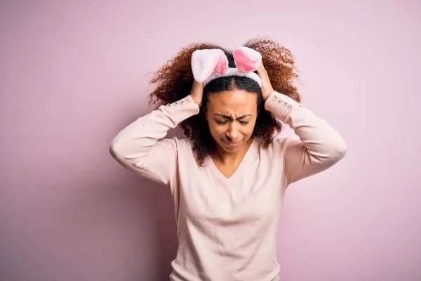 Young African American Woman Afro Hair Wearing Bunny Ears Pink — ストック写真