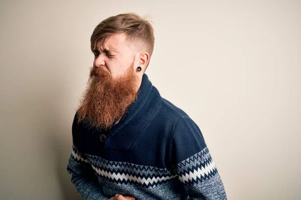 Bonito Irlandês Ruiva Homem Com Barba Vestindo Camisola Inverno Sobre — Fotografia de Stock