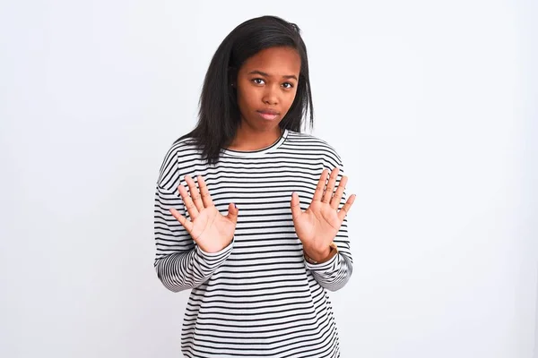 Bela Jovem Afro Americana Vestindo Camisola Inverno Sobre Fundo Isolado — Fotografia de Stock