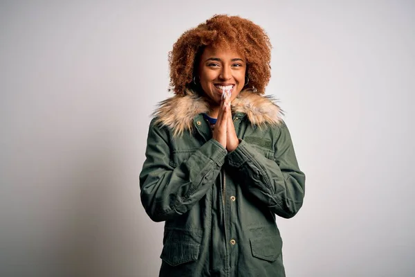 Young Beautiful African American Woman Curly Hair Wearing Green Casual — Stock Photo, Image