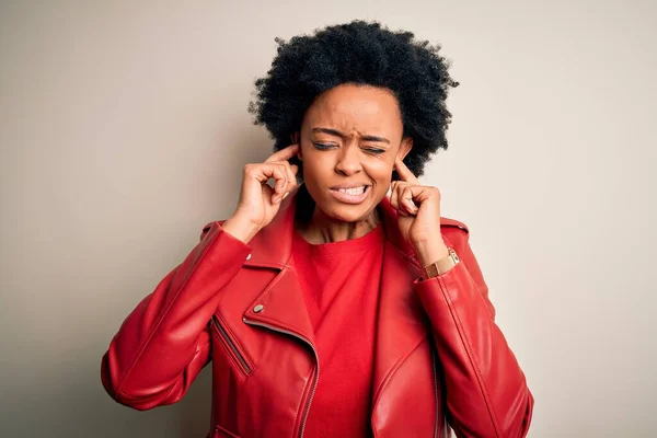 Young Beautiful African American Afro Woman Curly Hair Wearing Casual — Stockfoto