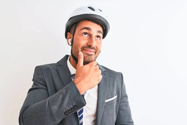 Jovem Bonito Homem Negócios Capacete Bicicleta Fones Ouvido Sem Fio — Fotografia de Stock