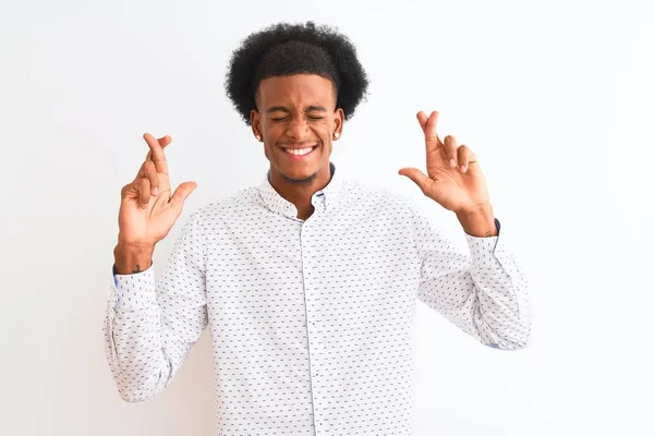 Junger Afrikanisch Amerikanischer Mann Elegantem Hemd Der Vor Isoliertem Weißem — Stockfoto