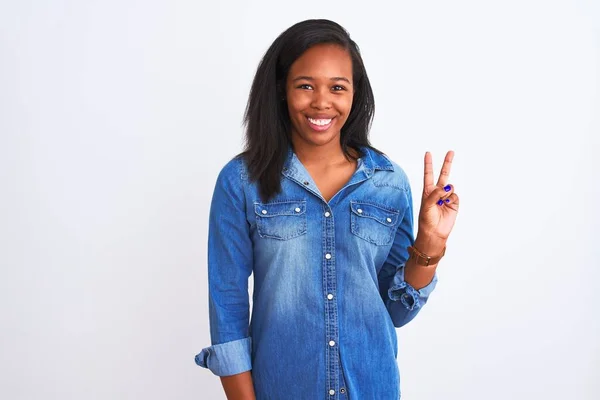 Beautiful Young African American Woman Wearing Denim Jacket Isolated Background — Stock Photo, Image