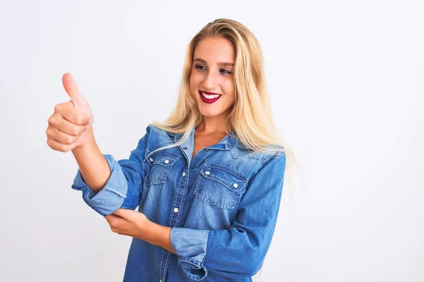 Young Beautiful Woman Wearing Casual Denim Shirt Standing Isolated White — Stock Photo, Image