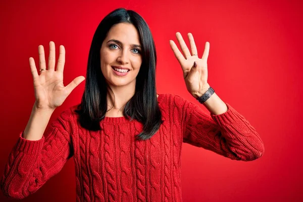 Young Brunette Woman Blue Eyes Wearing Casual Sweater Isolated Red — Stockfoto