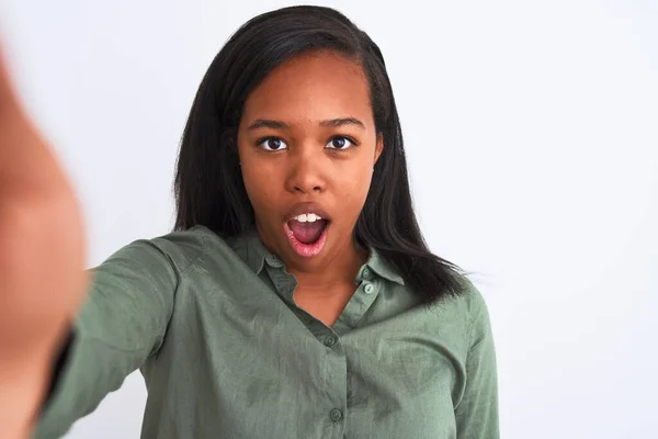 Beautiful Young African American Woman Taking Selfie Isolated Background Scared — Stok fotoğraf